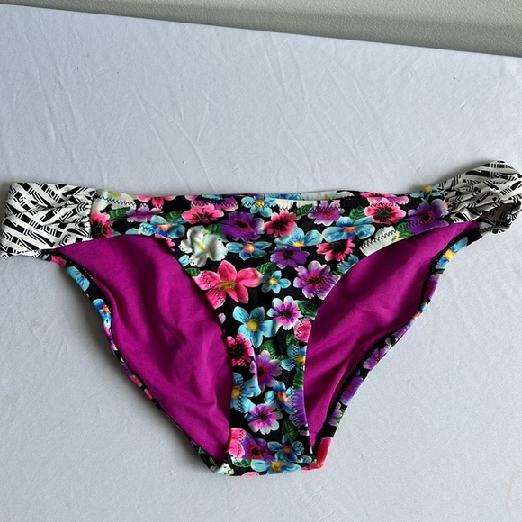 Floral Bikini  Jessica Simpson XL - Picture 6 of 7